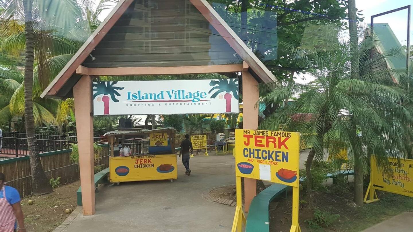 Fisherman'S Point Beach-Front Condomania Ocho Rios Exterior foto